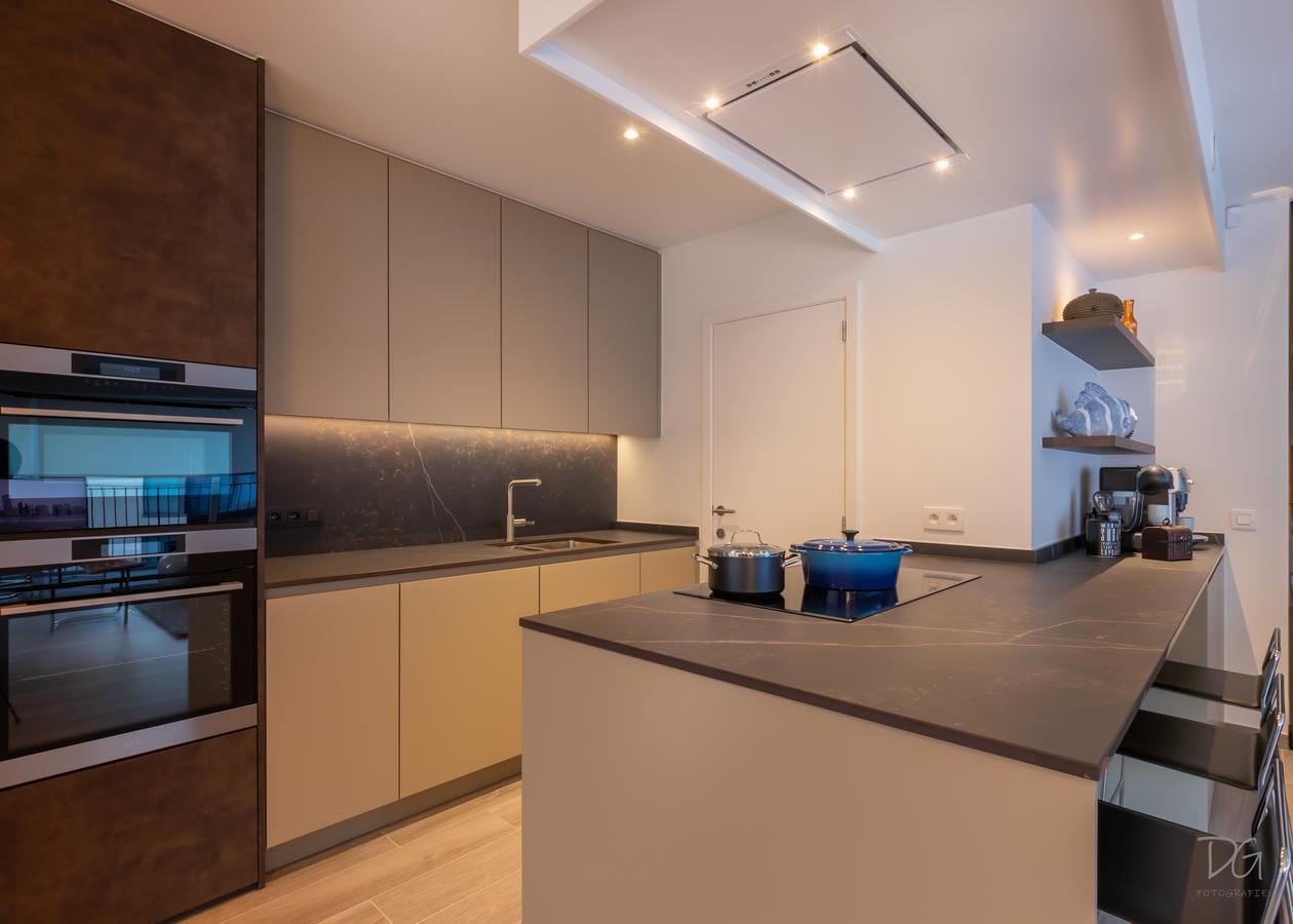 Design Appartement Empire Oostende Buitenkant foto