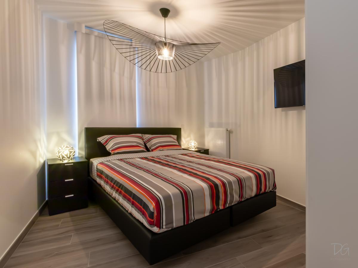 Design Appartement Empire Oostende Buitenkant foto